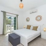 Appartement Casa Do Lagar 2bdr - 4 Mins Walk Train Station - Quiet - Balcony - Wi-fi